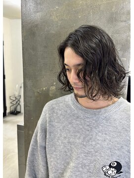 メンズサロン キング 梅田店(Men’s salon K!ng) 波巻きツイストスパイラルパーマ/フェザーパーマ/眉毛/メンズ