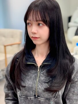 レヴィア(REVIA) レイヤーカット前髪カット髪質改善トリートメント