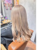暖かい色味のミルクティーベージュ!