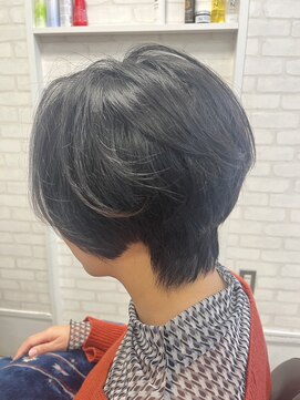 ヘア アンド フェイス みかん レディースショートスタイル