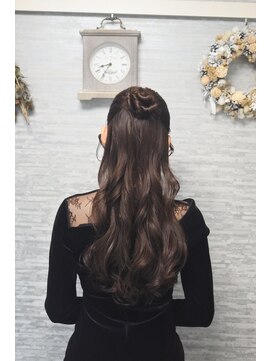 マナミメイク(manami make) ハーフお団子