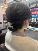 シンプルシニヨン