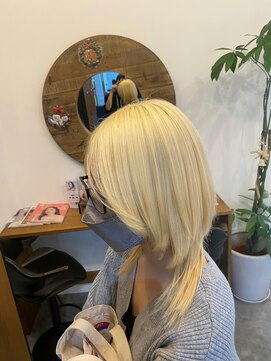 シールドヘアー 沖縄 新都心(C'LD Hair) 抜きっぱなしブロンド/那覇美容室／新都心美容室