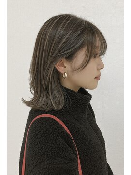 ハイライト　白髪ボカシ　透明感カラー　グレージュ