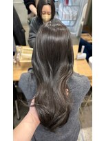 リラ バイ クオーレ(LIRA by CUORE)&nbsp;～透明感抜群グレージュカラー～