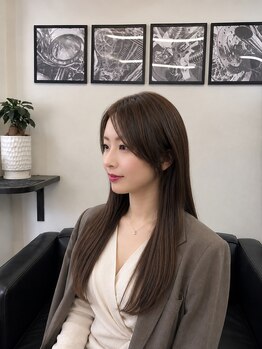ディア(Dear)の写真/【都府楼前駅すぐ】こだわりの薬剤で、強く美しい艶髪に*朝の準備が楽になる、理想のサラ艶スタイルが叶う