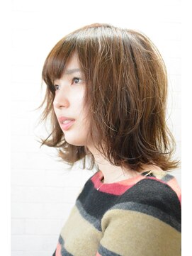 ドットスリー(・・・) 『髪質改善』pink beige × airy bob