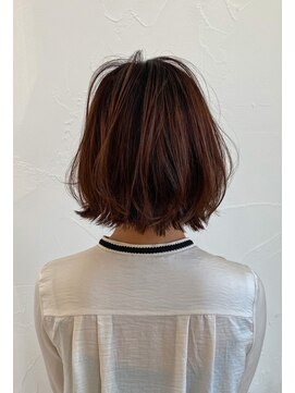 ロルド レーブ(Rold reve) ピンクベージュ　切りっぱなしボブ