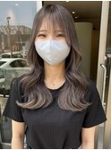 シルバーグレージュ