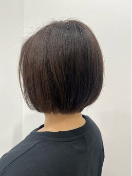 タヤ 千葉そごう店(TAYA) 丸みショートボブ