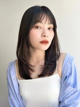 ガーデントウキョウ(GARDEN Tokyo) 丸型/ベース型/レイヤーカット/ブルーブラック/前髪