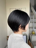 ホワイトルーム(White Room) 丸みショートボブ