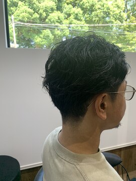 エヌ(enu) マッシュオールバック