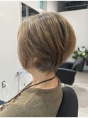 ミセスショートボブ！白髪ぼかしにもオススメ