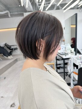 ビューナゴヤ 名駅(VIEW NAGOYA) 似合わせカット/ショートボブ/小顔ヘア/メルティカラー/くせ毛