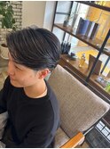 刈り上げ女子☆メンズライクフェザーカット