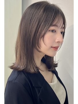 ガーデン 銀座(GARDEN) 顔まわりレイヤー/暗めカラー/透明感ベージュ/大人/20代30代