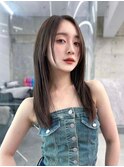 大人ガーリー似合わせカットミディアムレイヤーダークアッシュ