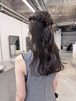 シアー(siar)&nbsp;結婚式　お呼ばれヘアー　ヘアアレンジ　ヘアセット　まとめ髪