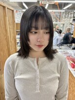 イン(in.)&nbsp;【小顔・顔まわり】肩はね/レイヤー