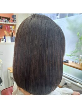 Gratiii Deco【グラティ デコ】の写真/【メテオカラー取り扱い◎】白髪やエイジング毛に悩む大人女性へ♪カラーを重ねるたびに潤う艶髪をご提供◇