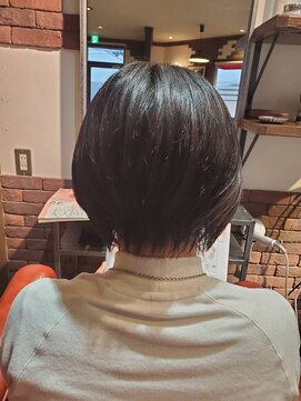 ヘアスタジオ ガロウ(hair stuido garou) コンパクトショートボブ
