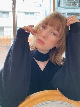 エレノア トーキョー 恵比寿(ELEANOAH TOKYO) 鎖骨ミディアム【くびれミディ ハイトーン 恵比寿 ワンカール】