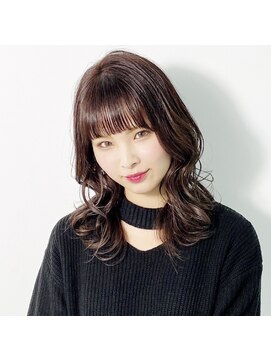 バージョン(Ver.) ショコラブラウン × ウェーブ巻き ミディアム 外ハネ Ver. 柏