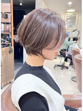 ネオリーブアイム 横浜西口店(Neolive aim) 大人可愛い束感ショート艶髪耳掛け横浜アッシュブラウン