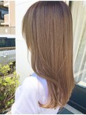 柔らかベージュ×ロングヘア