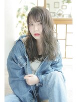 ゴロクヘアー(56 hair) グレーアッシュゆる巻き【56hair 戸越銀座】