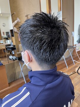 ビハツヤ(BIHATSU-YA) 刈り上げ