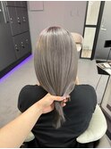 グレーカラー