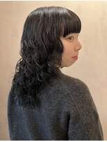 スノッブエンバンプ(snob enVAmp) ミディアムウルフパーマ