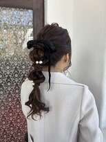 レゴリスヘアークリエイティブブランド(Regolith hair creative brand)&nbsp;ヘアセット/ポニーアレンジ