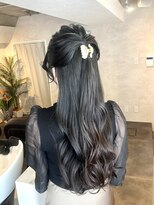 サンルーム(SUN room)&nbsp;ハーフアップ/韓国風/ヘアアレンジ/バレッタ/satsuki