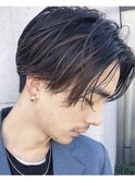 カットだけでキマる！大人の前下がりセンターパート