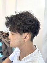 イロ 成田(iLo)&nbsp;毛流れニュアンスパーマ