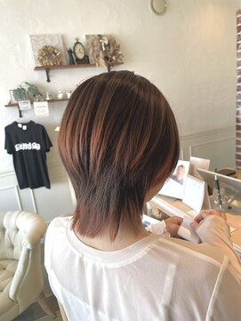 マンプスウタタ (Mumps utata) ショートウルフ