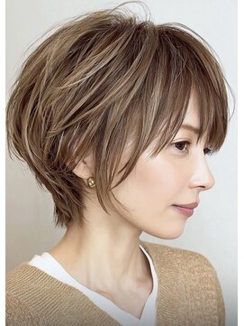 白髪ぼかし似合わせ大人ショート30代40代50代60代◎