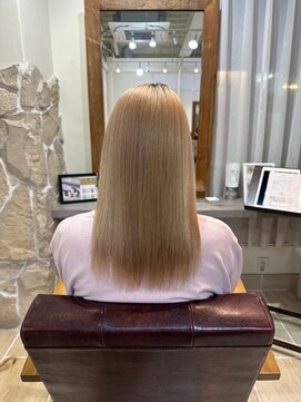 ラウラアンドロー(LAURA&RO) ナチュラルロング髪質改善縮毛矯正/塚口/美髪専門ダメージレス