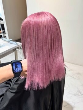 アール(ART) ペールピンク×ボブ