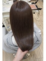 ボネッカ 鶴見(BONECCA) まろやかブラウンベージュ【柳澤優名】