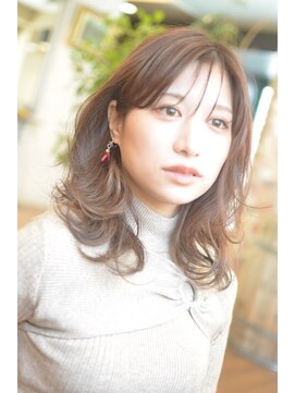 マービー 南浦和(mavie) mavie Aラインベース☆ちょいクビレパーマ