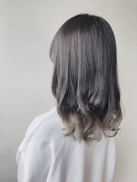 セルカ 高田馬場(CERCA) シンプルホワイトグラデーション【CERCA高田馬場】