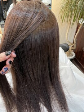 キャラ 池袋本店(CHARA) 縮毛矯正＆資生堂アルティストでアイリスバイオレット【大村】