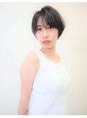 ショートボブ