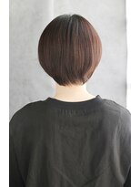 シュシュット(chouchoute)&nbsp;大人かわいいこなれ美髪ミディホワイトグレージュネビージュ/024