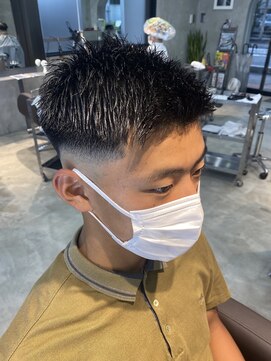 アンサー 千葉中央(UNSER prod by THE DAY) アップバングスキンフェード