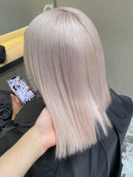 ベレーザ 渋谷(BELEZA) ba2109ホワイトベージュハイトーンカラー韓国ヘアー結べるボブ